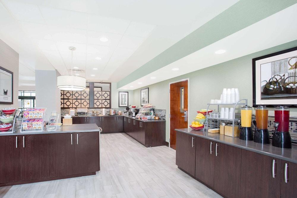 Spark by Hilton Rock Hill photo 12