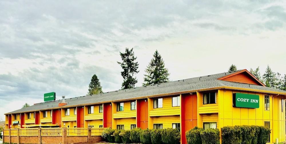 Cozy Inn photo 10