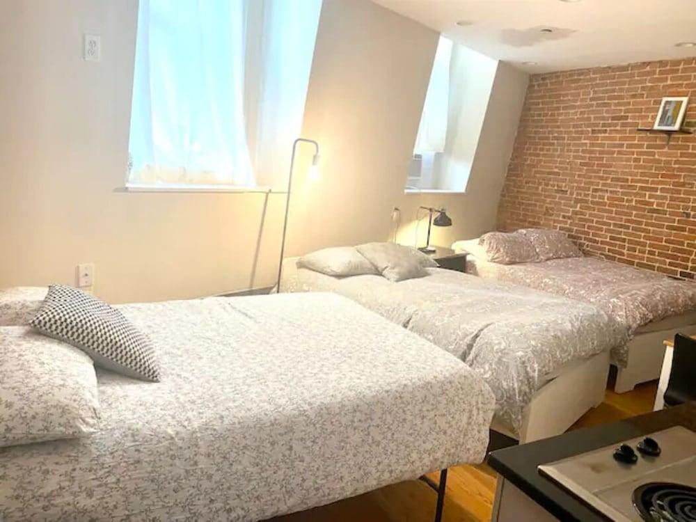 The Nomad Suites & Apartments photo 26