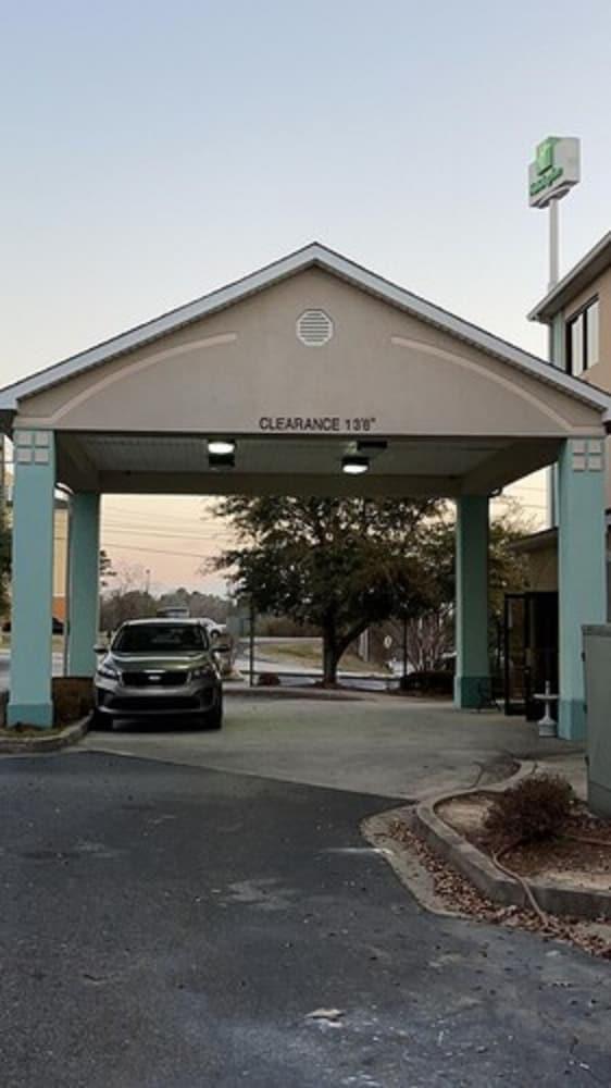 Sleep Inn & Suites Grovetown - Augusta West photo 34