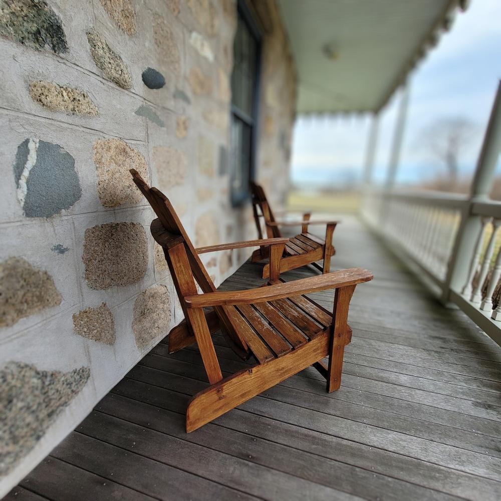 Stone House Inn photo 49