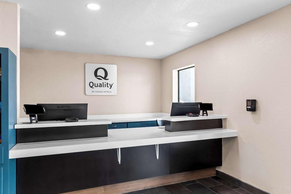 Quality Inn & Suites Port Lavaca near Lighthouse Beach photo 4