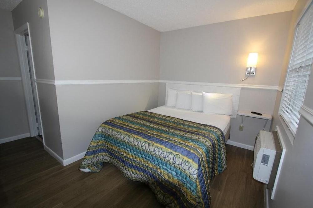 Beach Bum West-O Motel photo 1