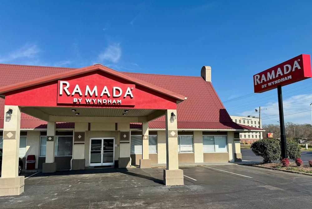 Ramada by Wyndham Lumberton photo 18