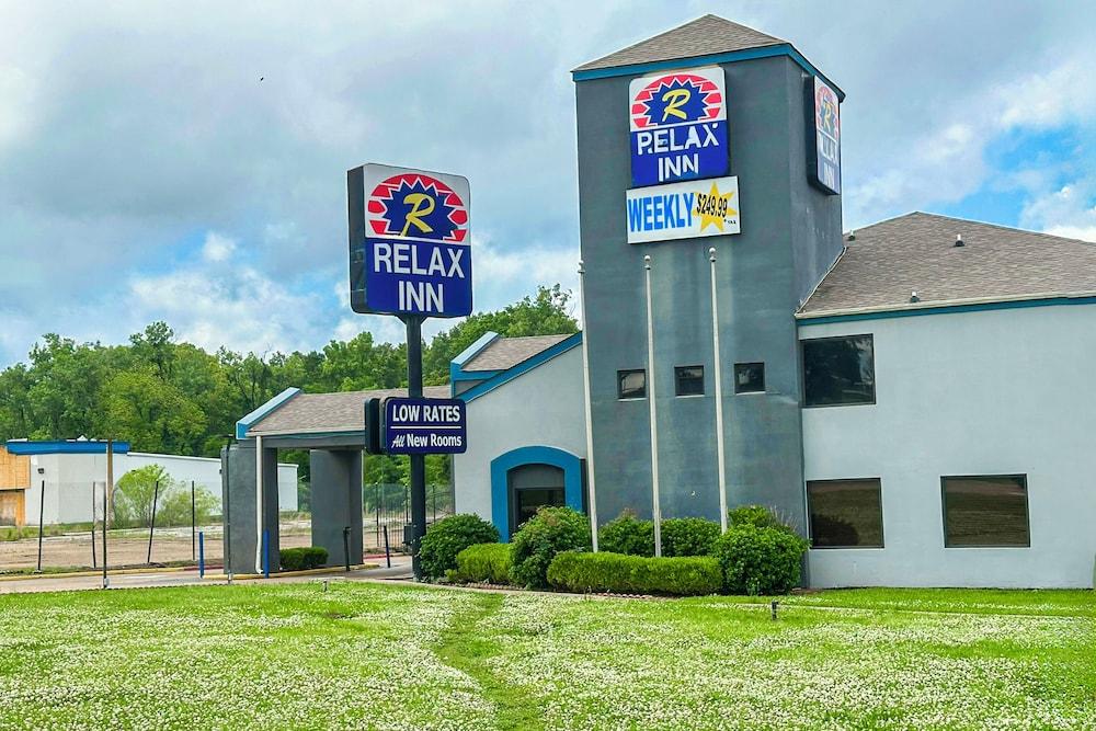 Relax Inn By Oyo Jackson MS Hwy 80/I-20 photo 1
