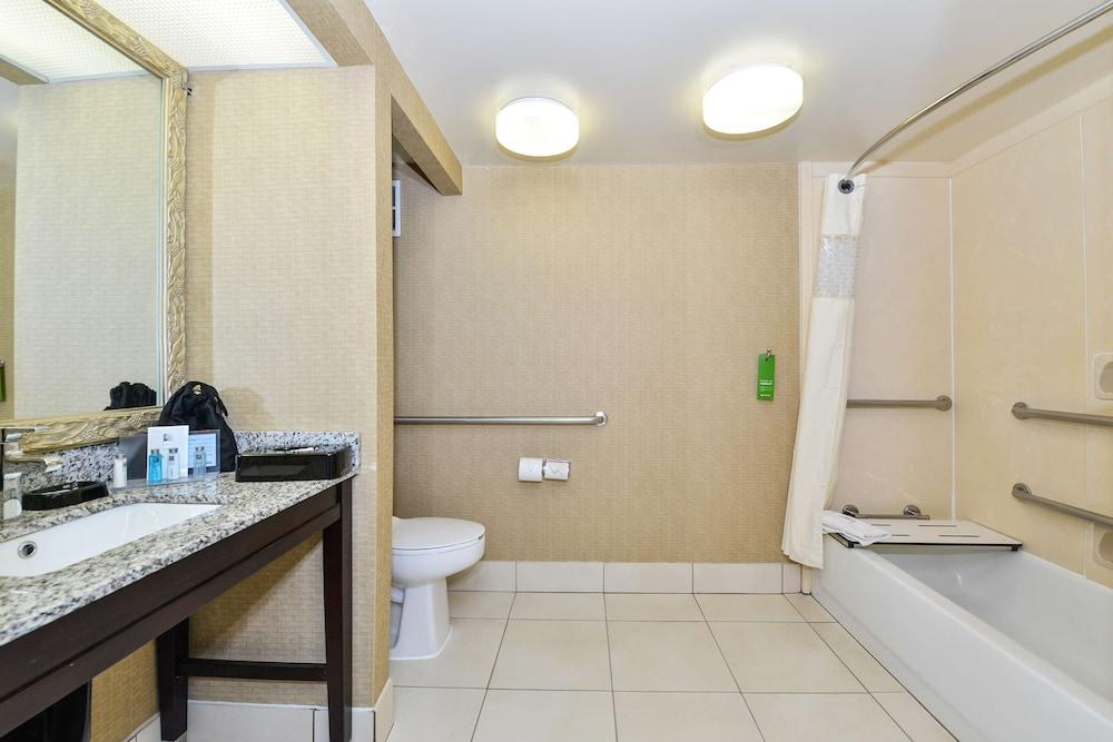 Hampton Inn by Hilton Petersburg Fort Lee photo 33