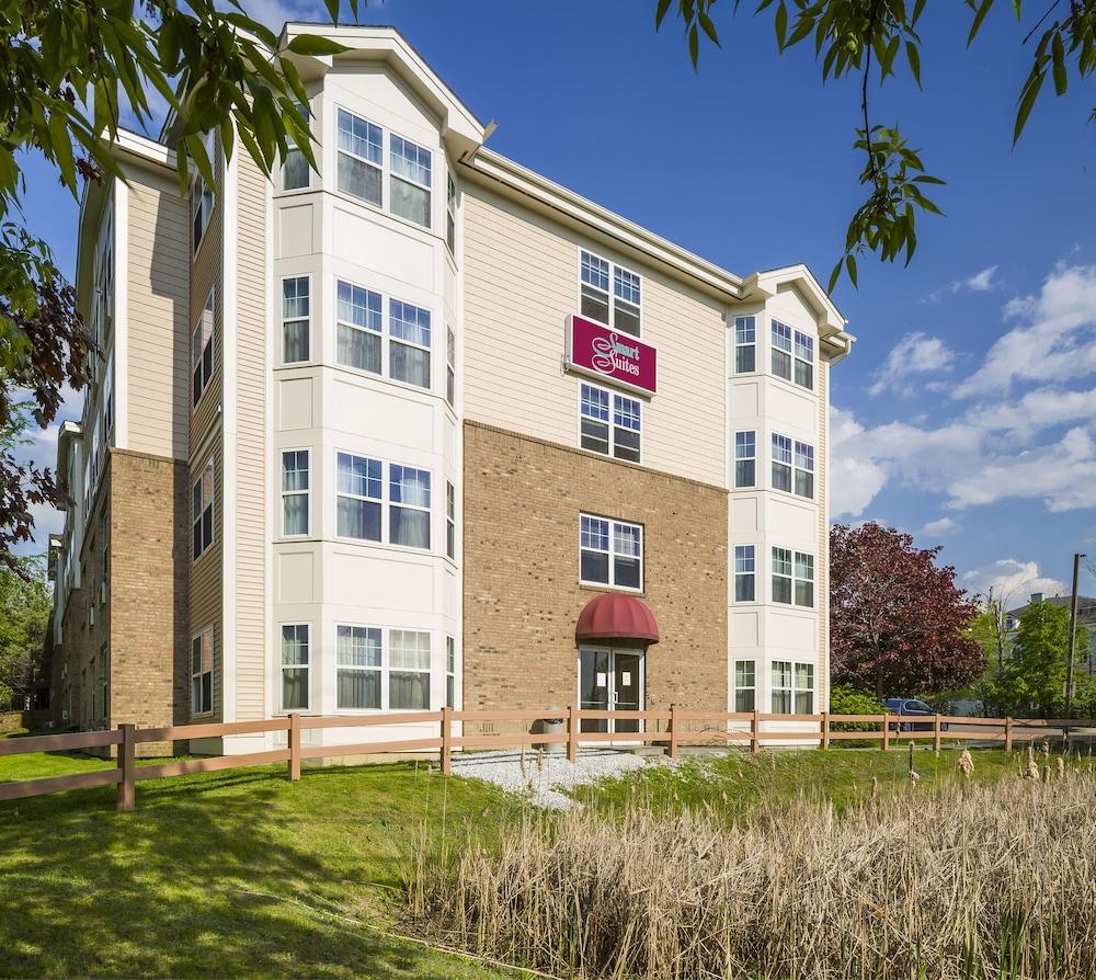 Smart Suites, an Ascend Collection Hotel photo 23