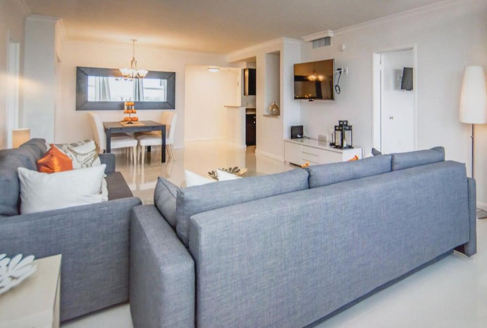 Ocean Manor Rentals photo 92