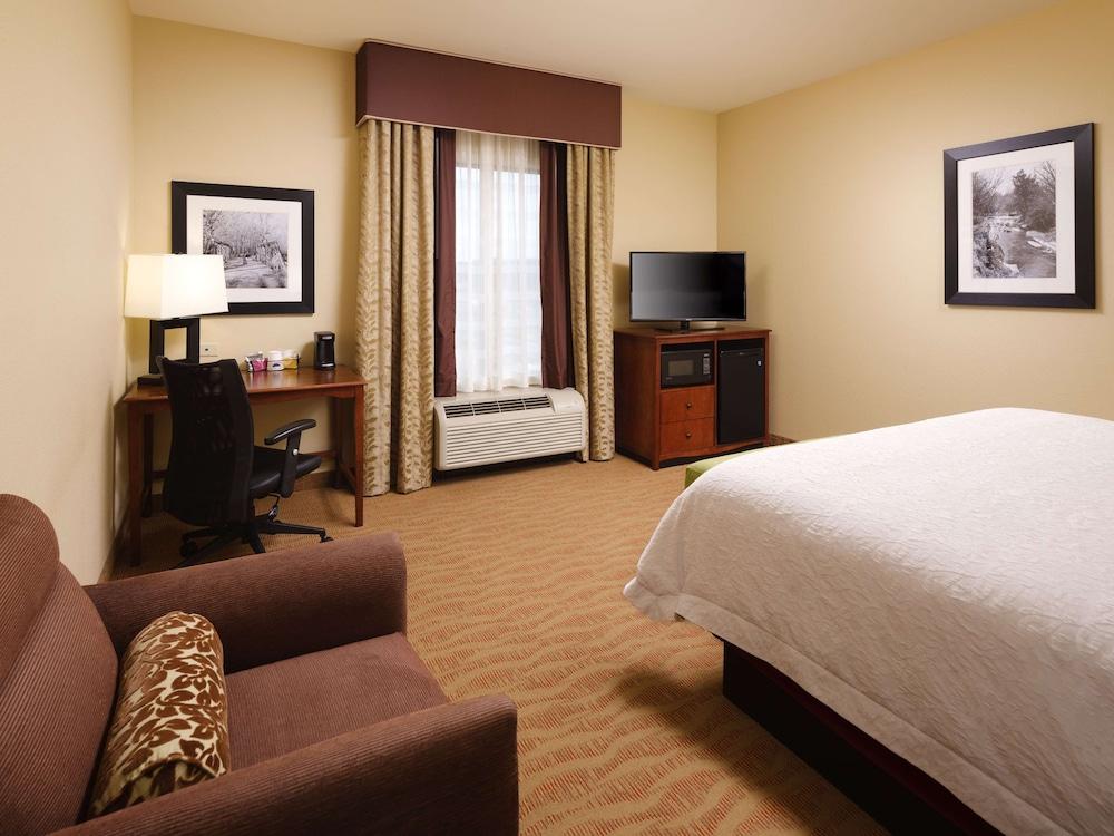 Hampton Inn Cleveland, TN photo 7