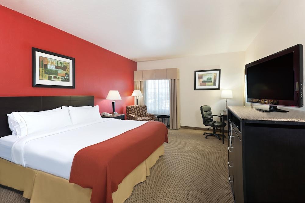 Holiday Inn Express & Suites Casa Grande by IHG photo 9