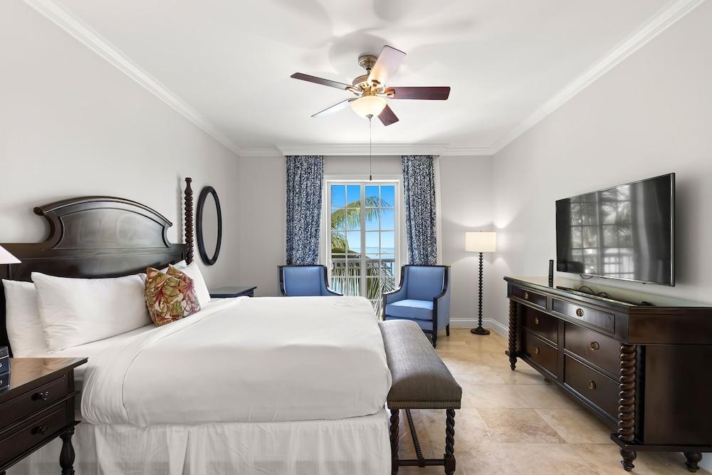 Ocean Front 2BR Residence photo 19