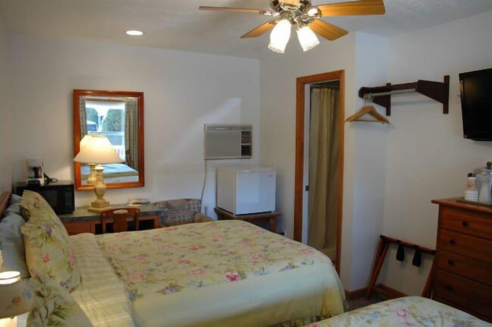 The Homestead Inn photo 40