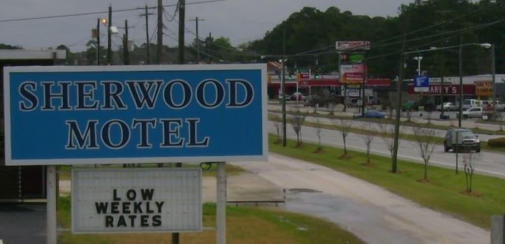 Sherwood Motel photo 11