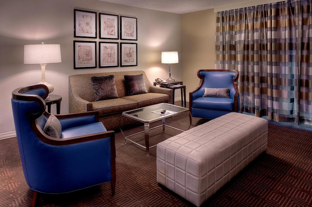 Sheraton Westport Chalet Hotel St. Louis photo 37