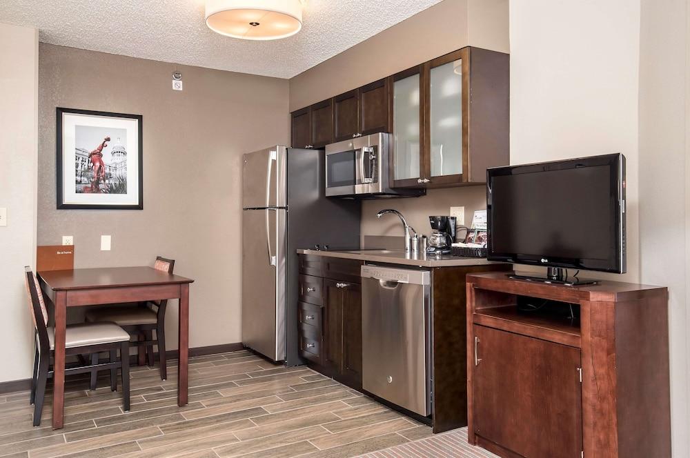 Homewood Suites by Hilton Austin-South/Airport photo 5