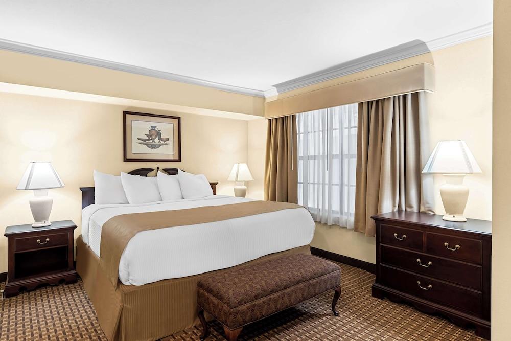 Best Western Forest Inn photo 15