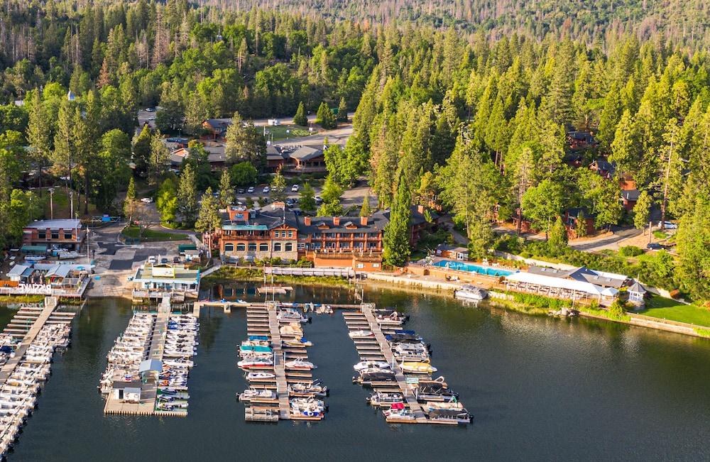 The Pines Resort photo 65