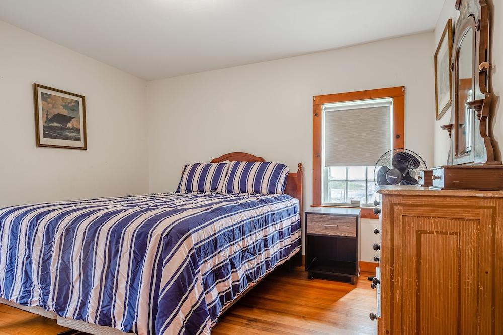 Narragansett Inn photo 16