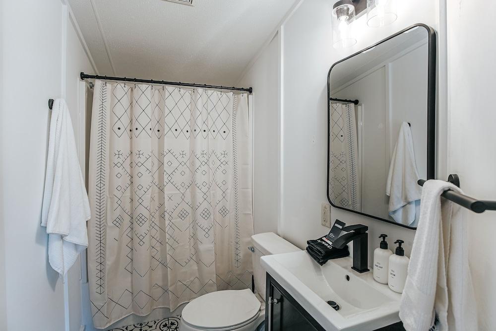 Basecamp151 photo 60
