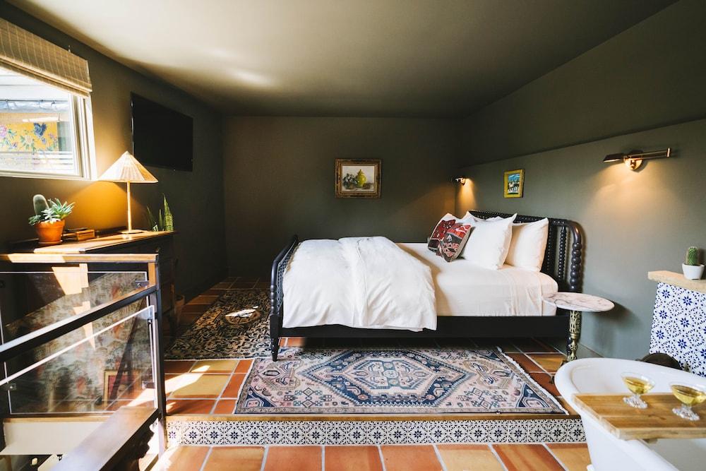 The Frances Modern Inn photo 13