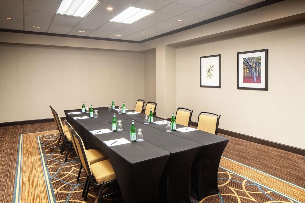 Doubletree by Hilton Washington DC Silver Spring photo 38