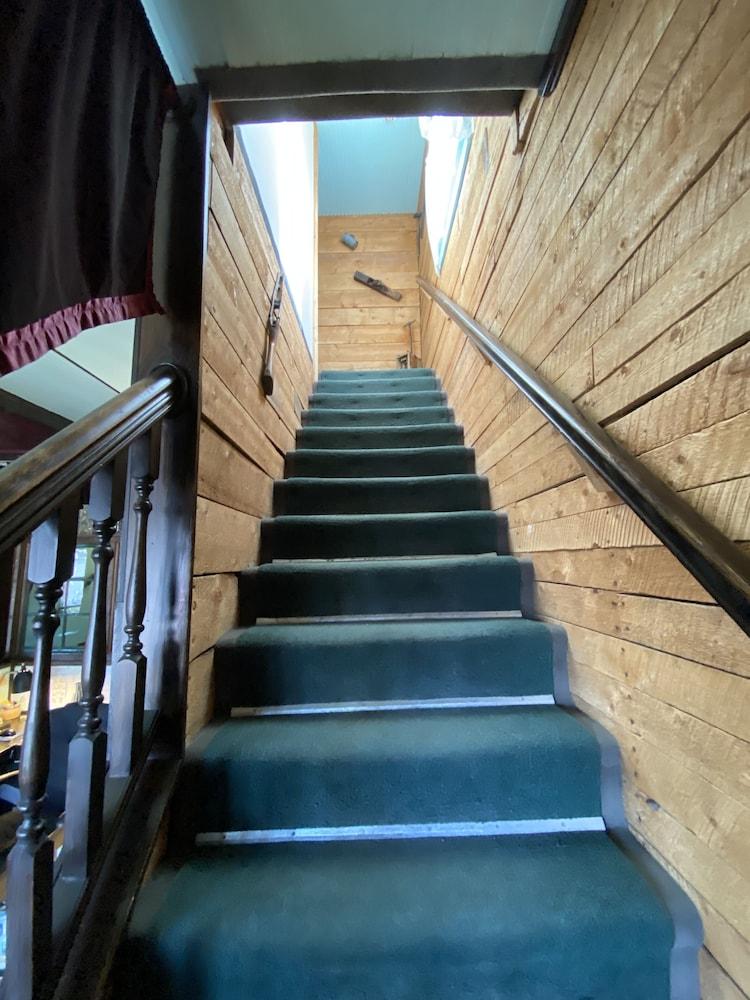 McCarthy Lodge Resort photo 38