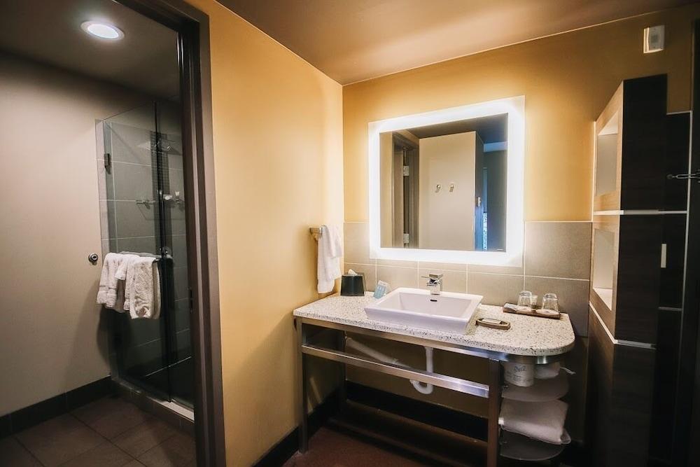 CityFlatsHotel - Grand Rapids, an Ascend Collection Hotel photo 55