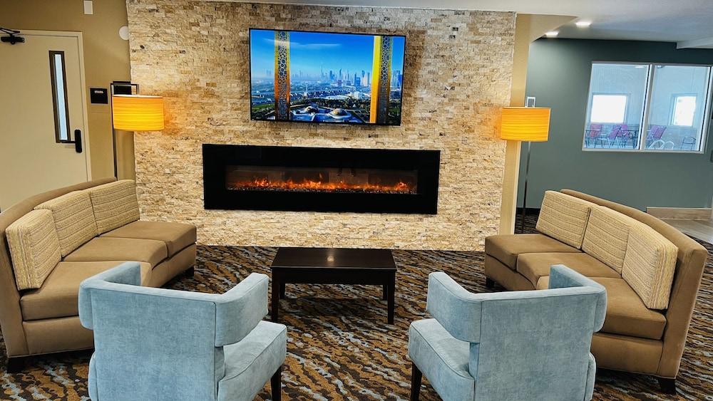 Sleep Inn & Suites Wisconsin Dells - Lake Delton photo 38