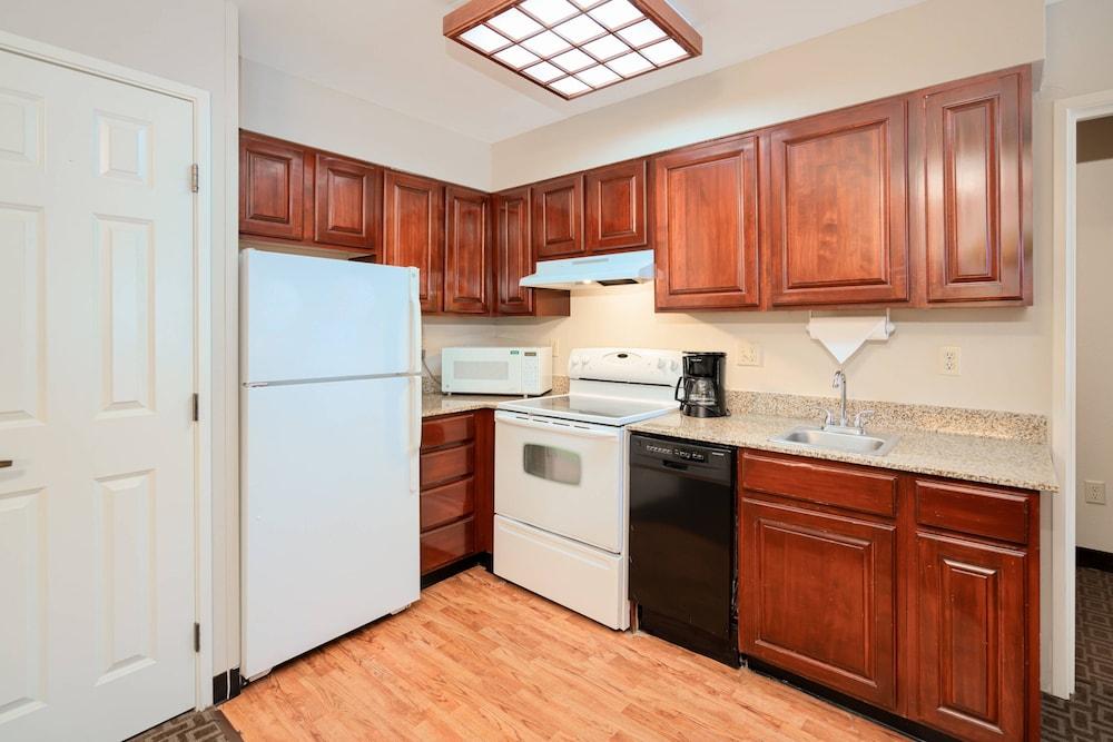 TownePlace Suites by Marriott Rochester photo 4