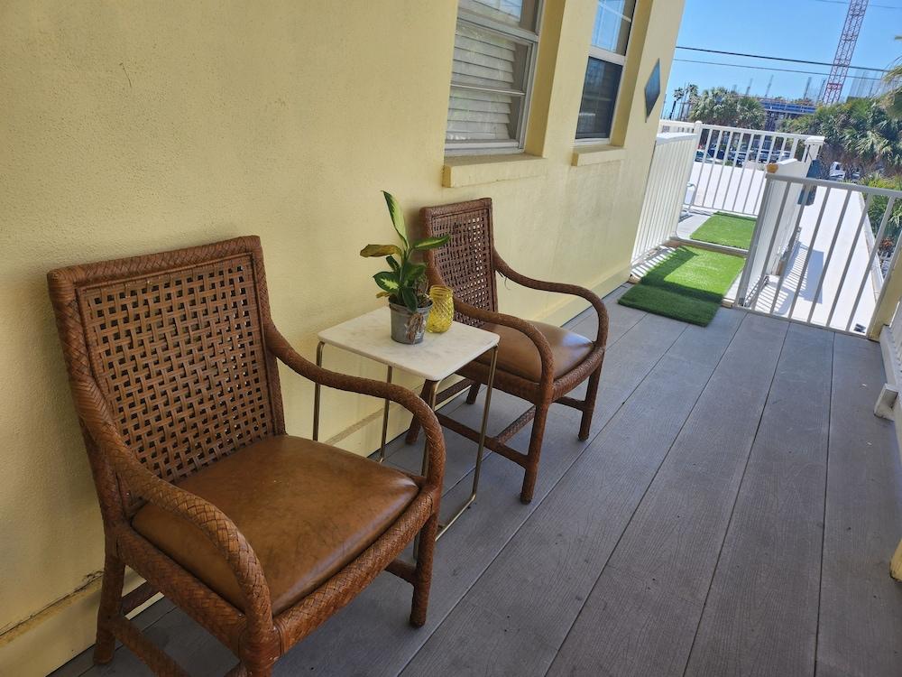 Silver Sands Motel photo 52