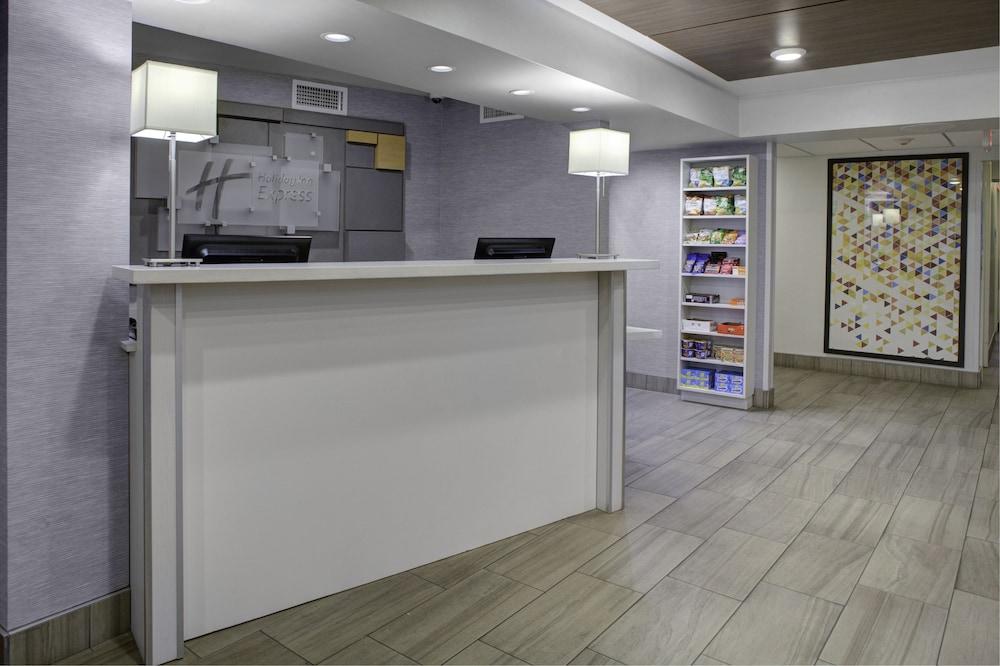 Holiday Inn Express Sedona by IHG photo 2