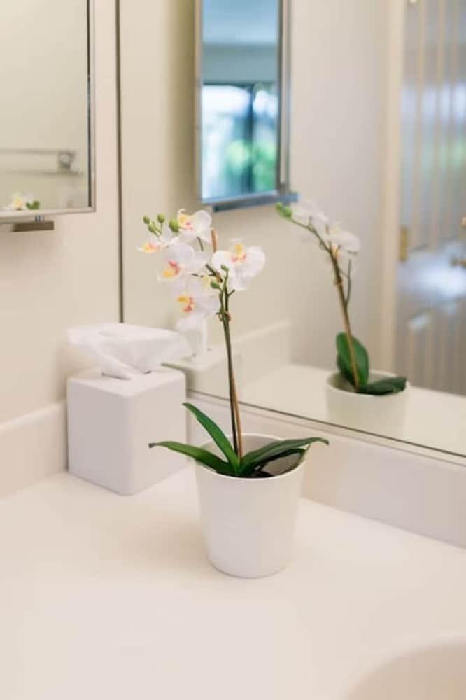 The Napa Residences photo 52