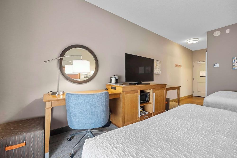 Hampton Inn Cape Girardeau I 55 East photo 23