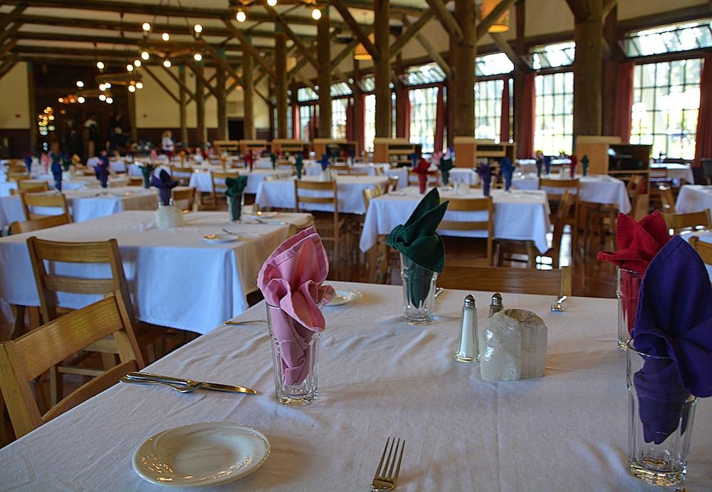 Paradise Inn photo 19