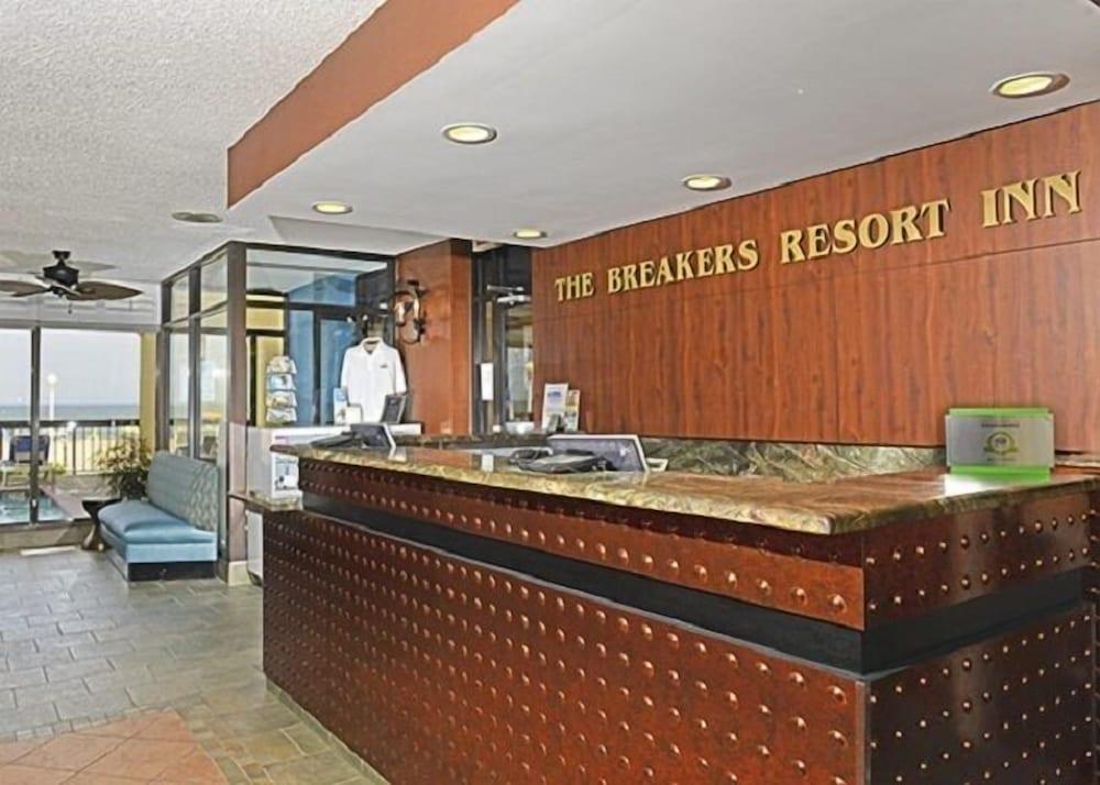 Breakers Resort Inn photo 21