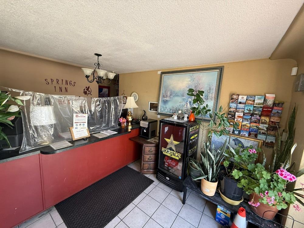 Springs Inn by Capital O I 25 photo 39