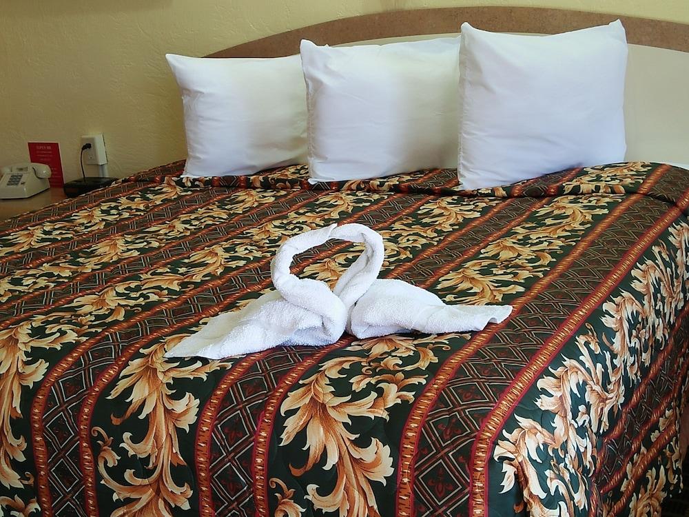 Super Inn By Oyo Daytona Beach Near Airport photo 7