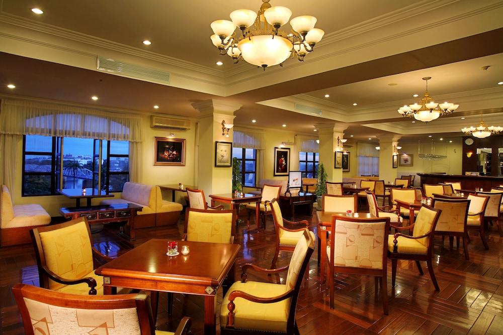 Alpha Inn & Suites photo 4