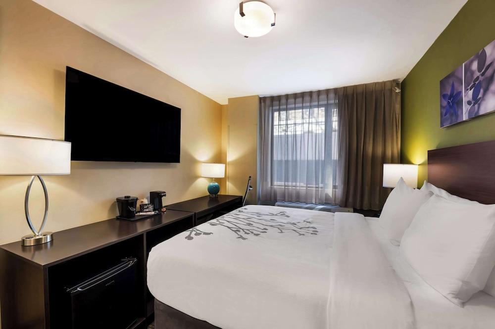 Sleep Inn Bronx - Soundview photo 16