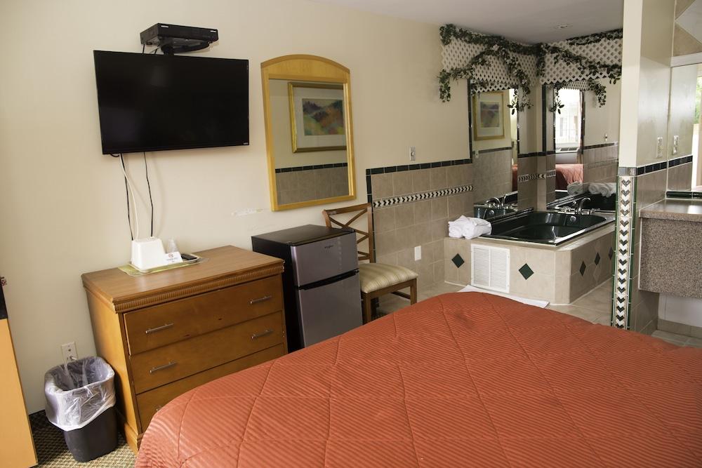 Capri inn and Suites photo 36