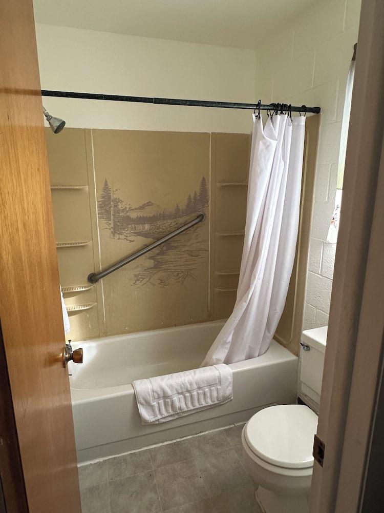 Powell JET Motor Inn photo 13