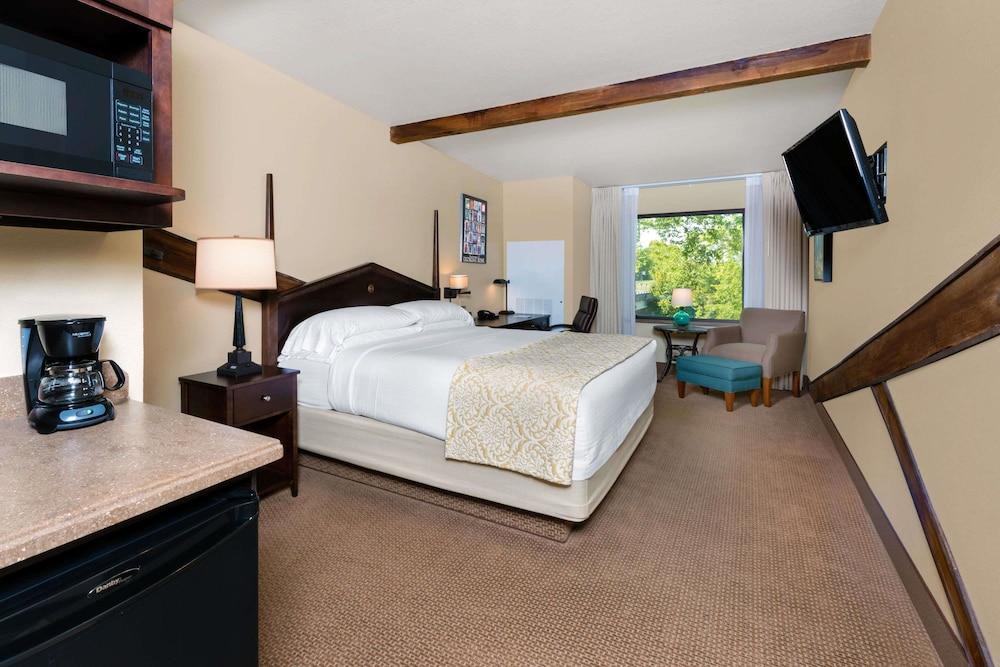 Hawthorn Extended Stay by Wyndham Rome photo 7