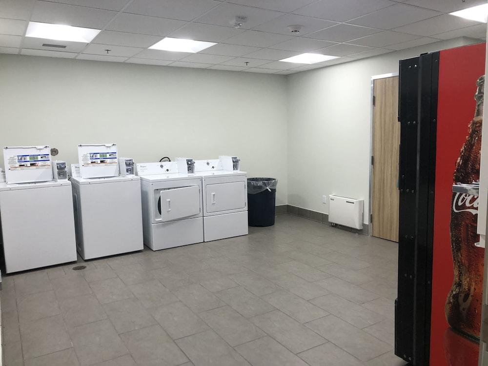 Kodiak Compass Suites photo 23