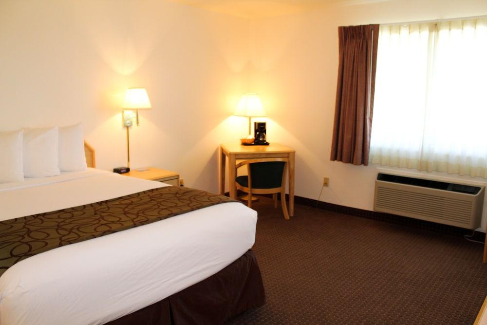 Inn at Lander, Travelodge by Wyndham photo 59