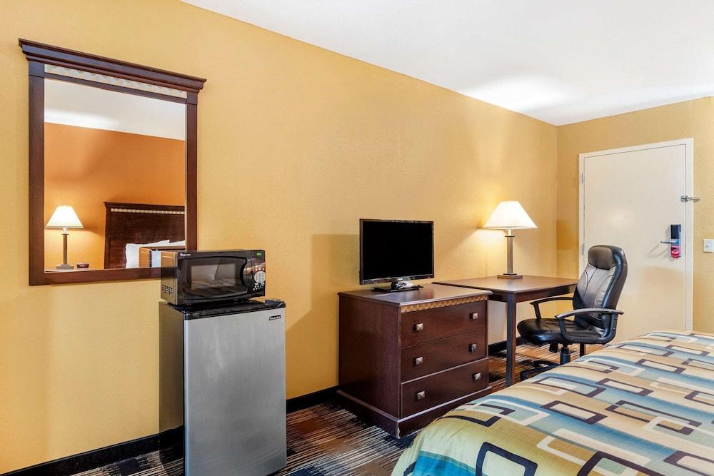 Econo Lodge Cuthbert photo 14