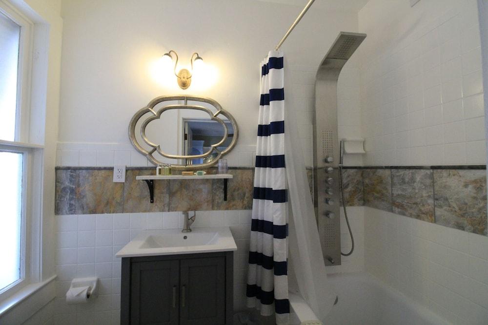 The Riverview Hotel photo 52