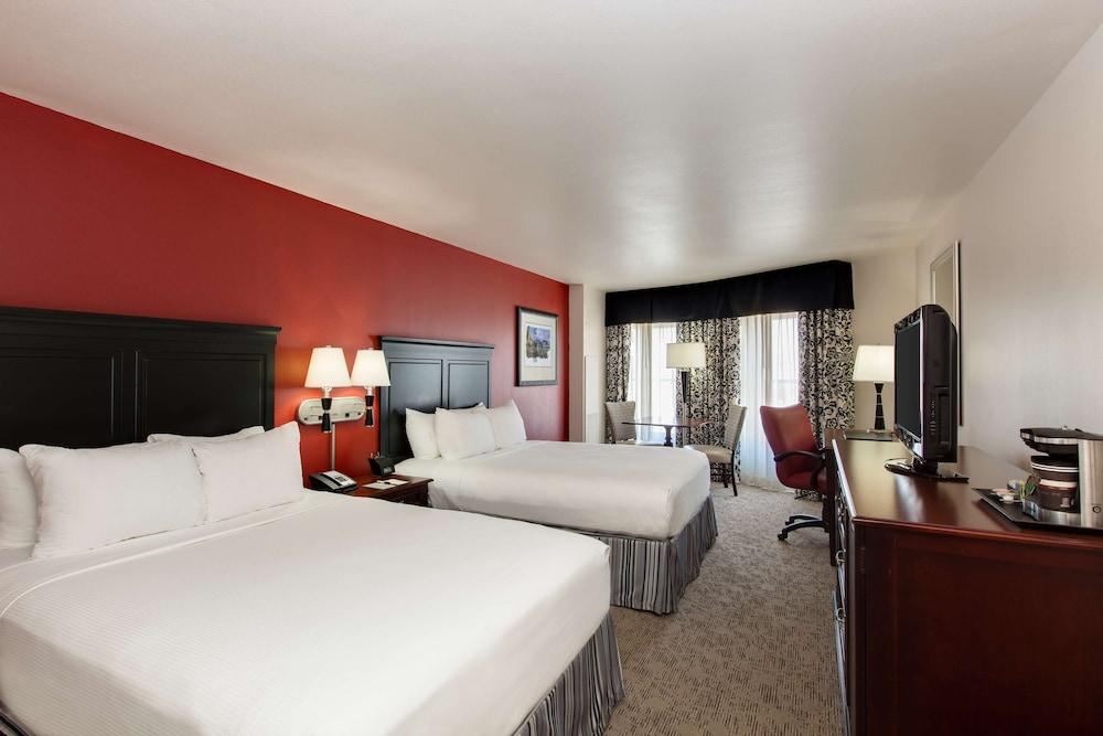 President Abraham Lincoln Springfield - DoubleTree by Hilton photo 26
