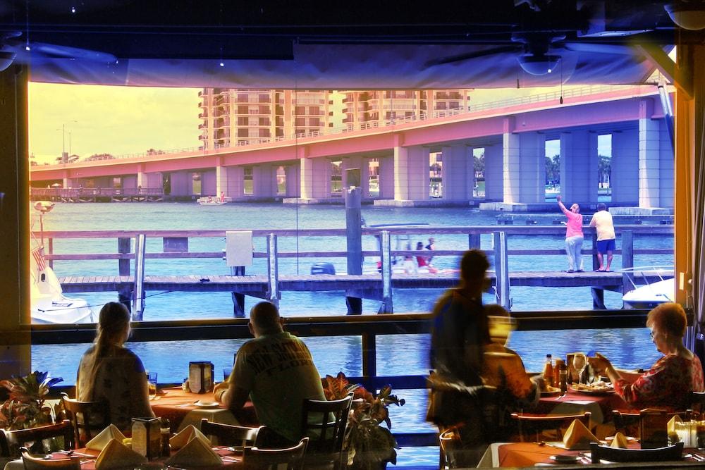 The Riverview Hotel photo 61