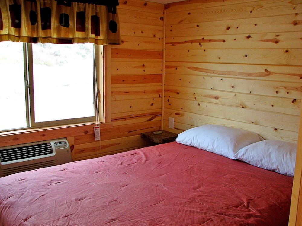 Sunbanks Lake Resort photo 32