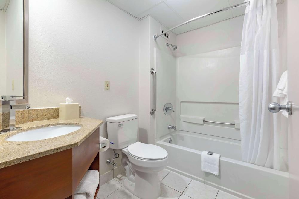 Best Western Mystic Hotel photo 19